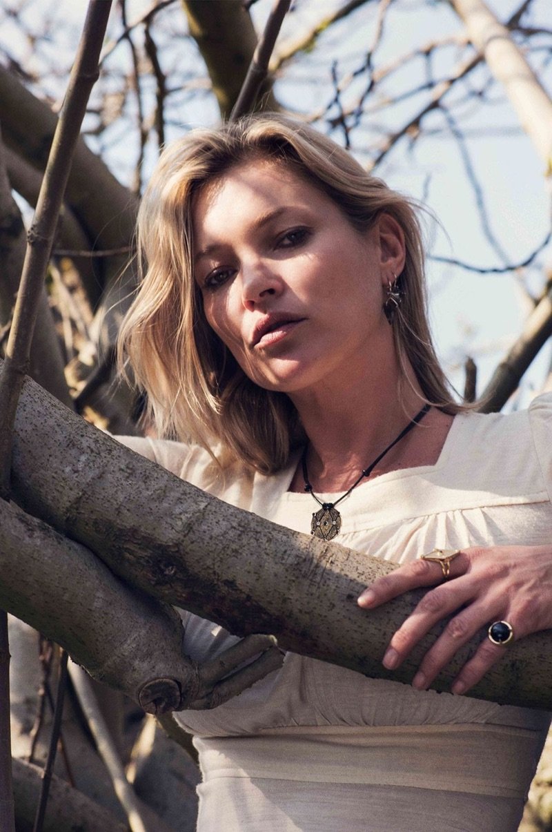 Kate Moss models jewelry collaboration with Brazilian brand Ara Vartanian
