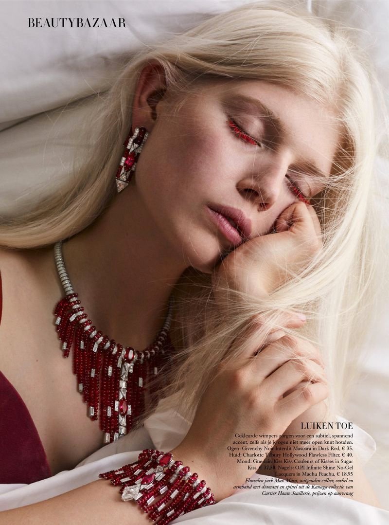 Ola & Naro Are Sleeping Beauties in Harper's Bazaar Netherlands