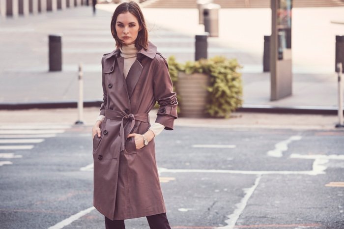 London Fog features chic outerwear in fall-winter 2018 campaign