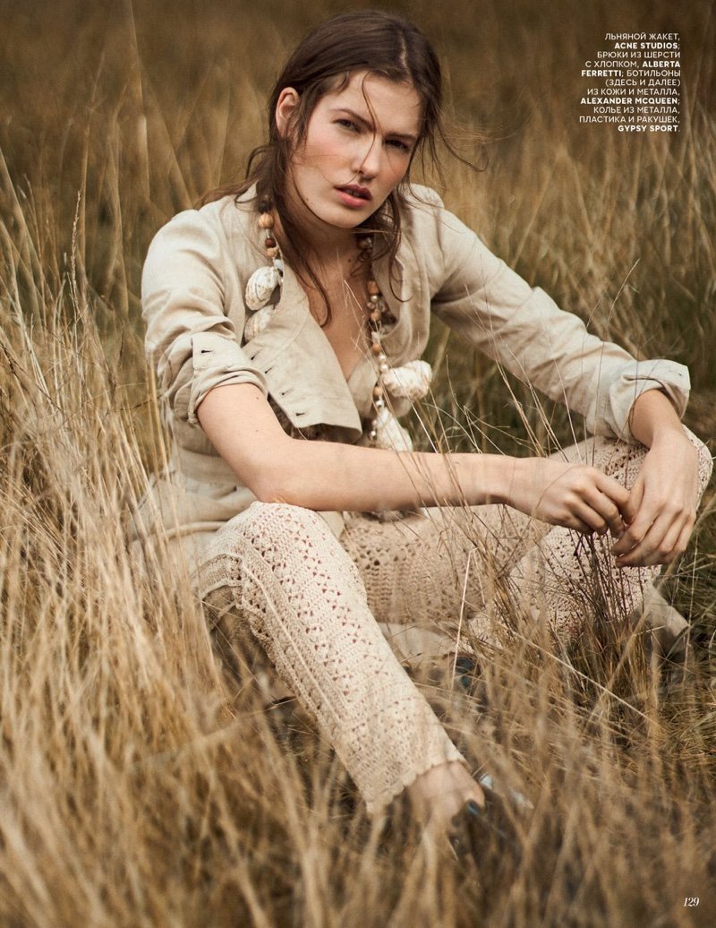Roos Van Elk Poses in Lightweight Boho Styles for Vogue Russia